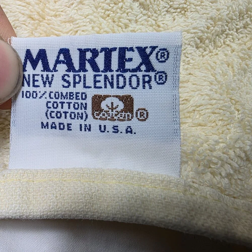 Vintage Martex New Splendor Cotton Bath Towel Beige Made In USA Soft Absorbent